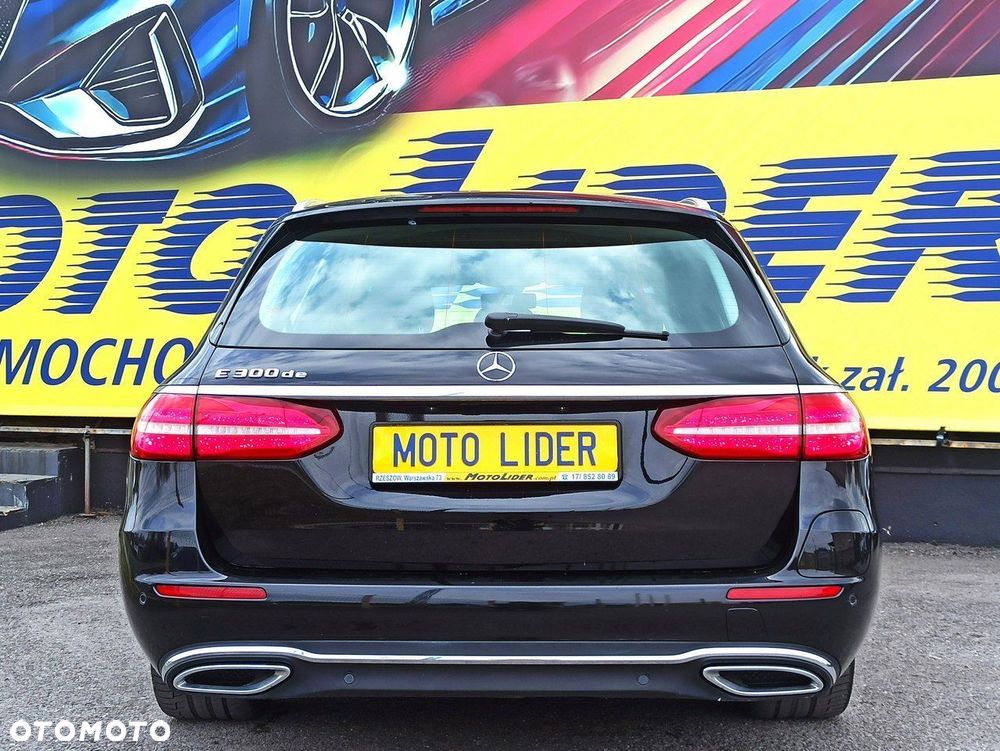 Mercedes-Benz Klasa E - 33