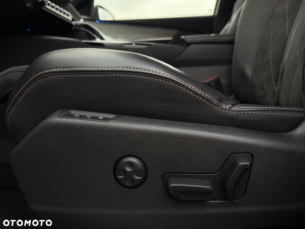 Peugeot 3008 BlueHDi 180 Stop & Start EAT8 GT - 15