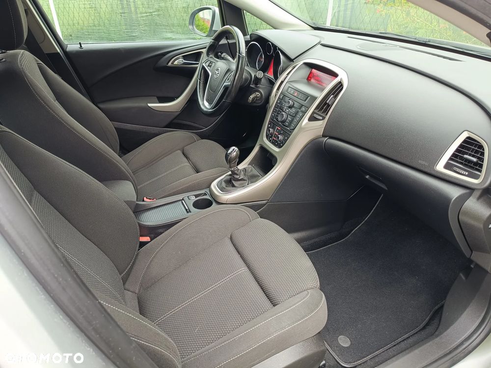 Opel Astra 1.7 CDTI - 13