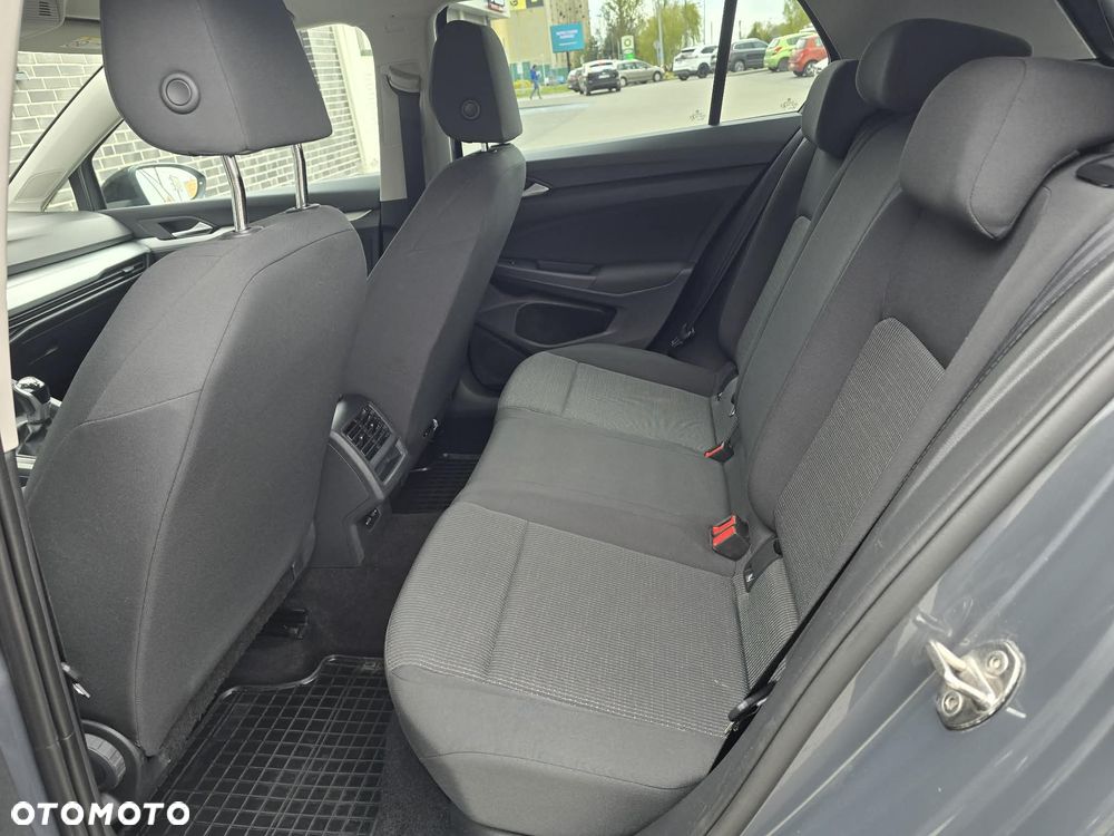 Volkswagen Golf 1.0 TSI BMT Trendline - 25