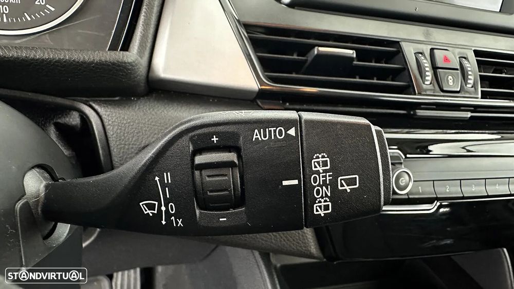 BMW 216 Active Tourer d Corporate Edition Business Edition - 35
