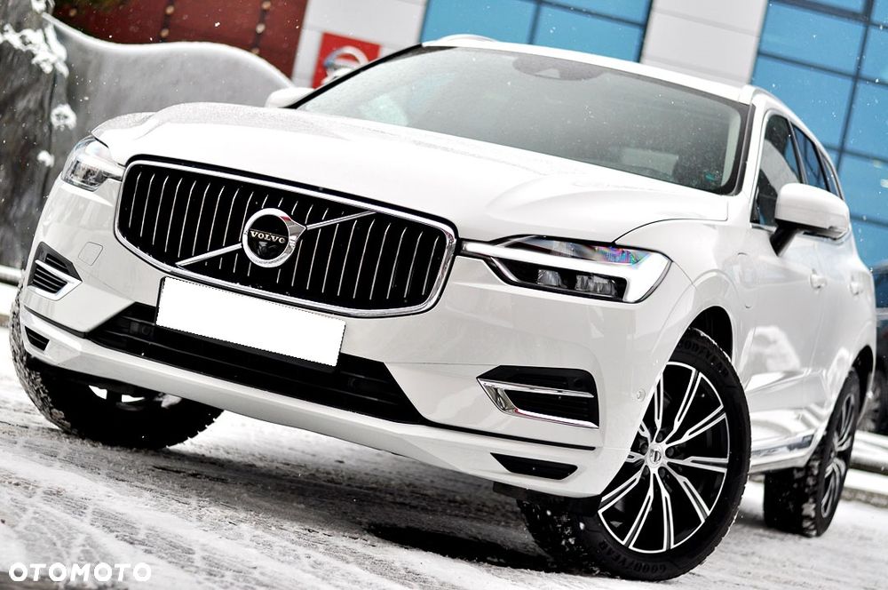 Volvo XC 60 T8 AWD Plug-In Hybrid Inscription - 1