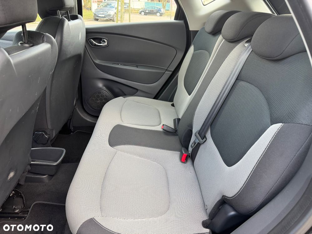 Renault Captur - 16