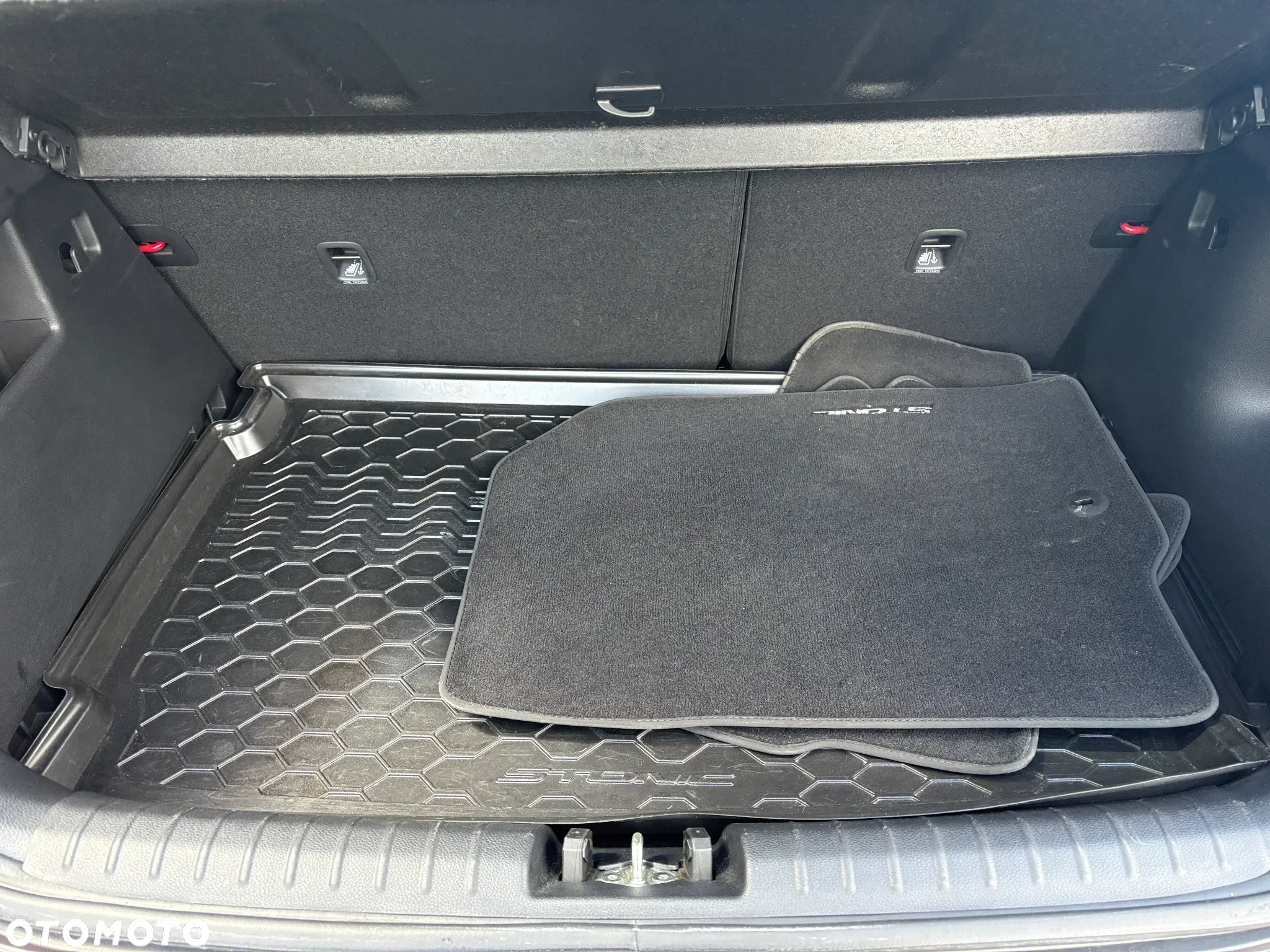 Kia Stonic - 26