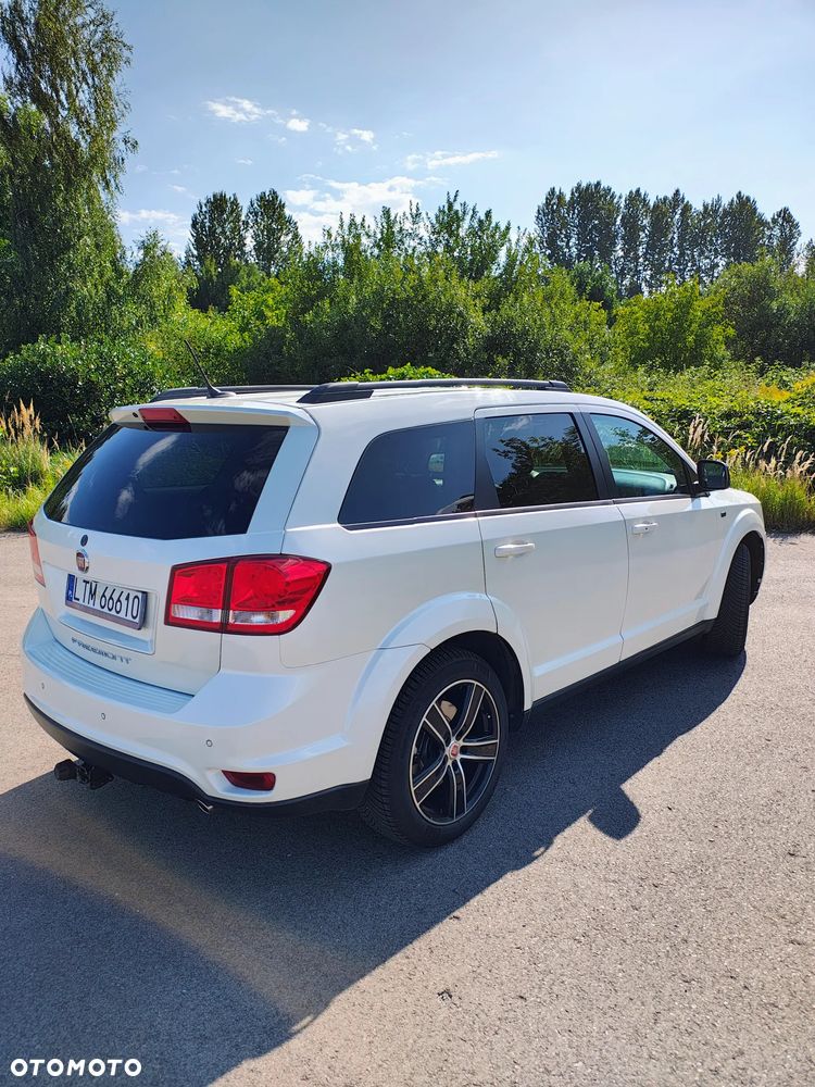 Fiat Freemont 2.0 Multijet Black Code AWD - 5