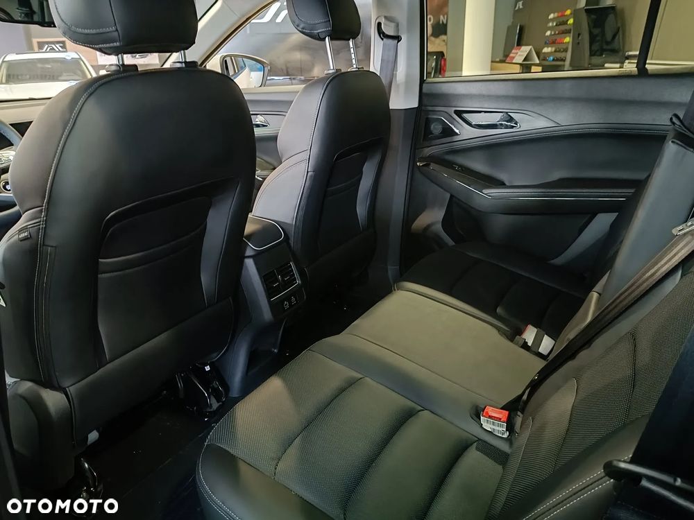 JAC JS8 PRO 7os - 11