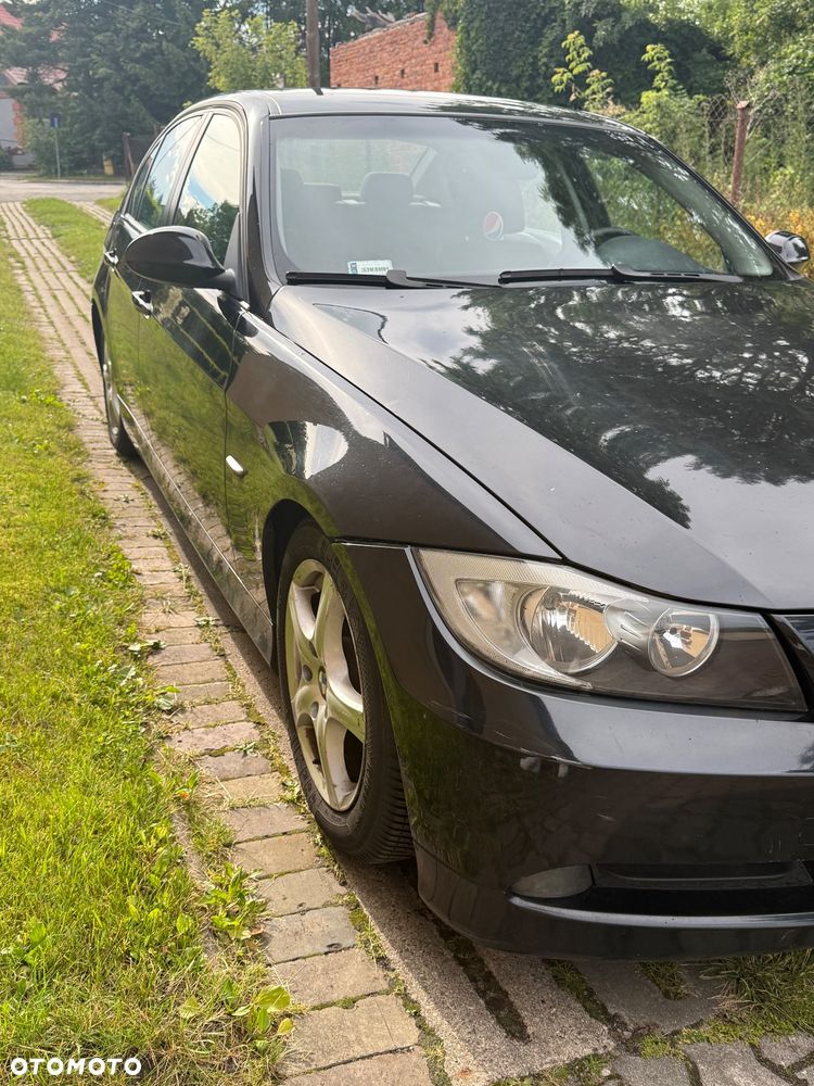 BMW Seria 3 318i - 10