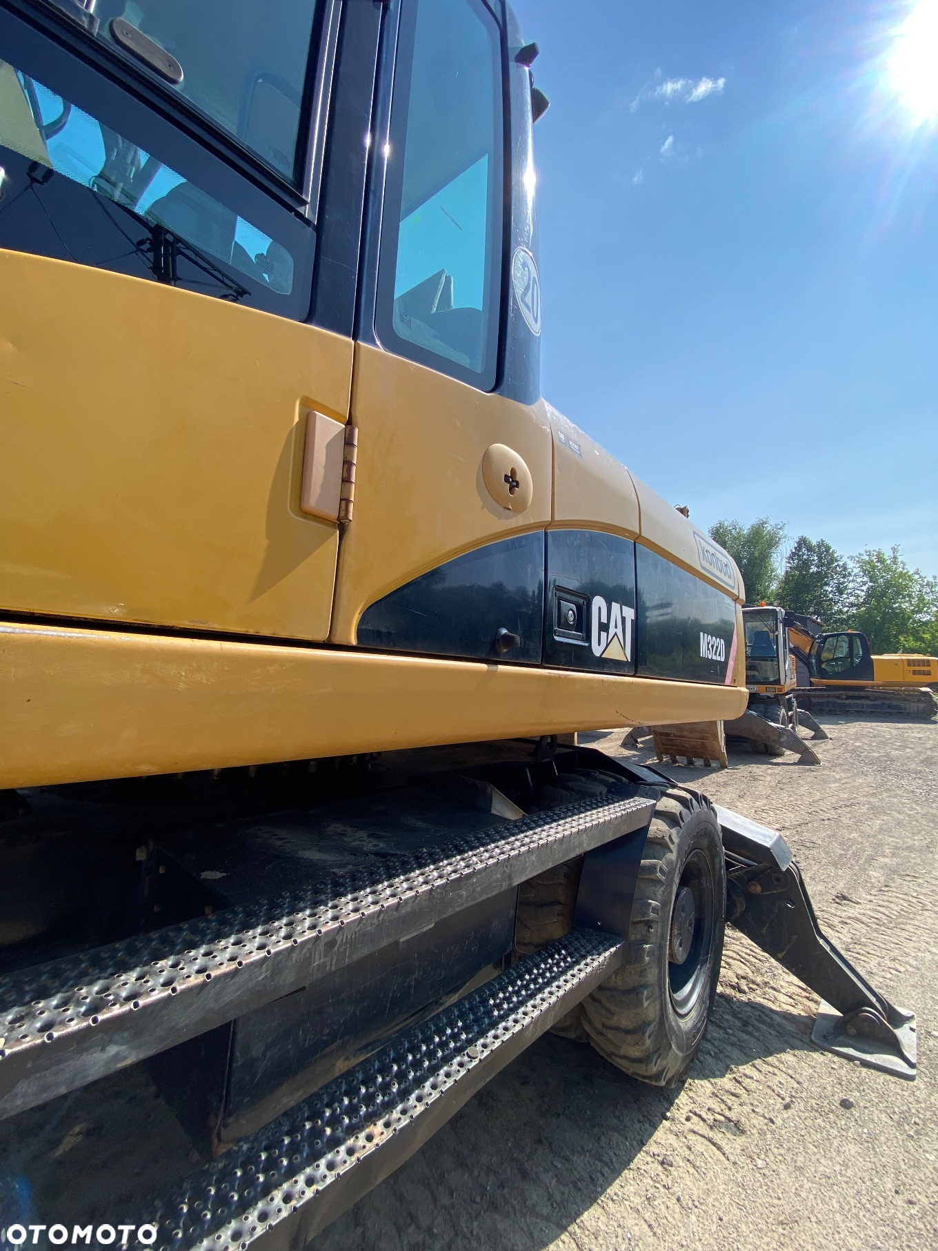 Caterpillar M322D - 7