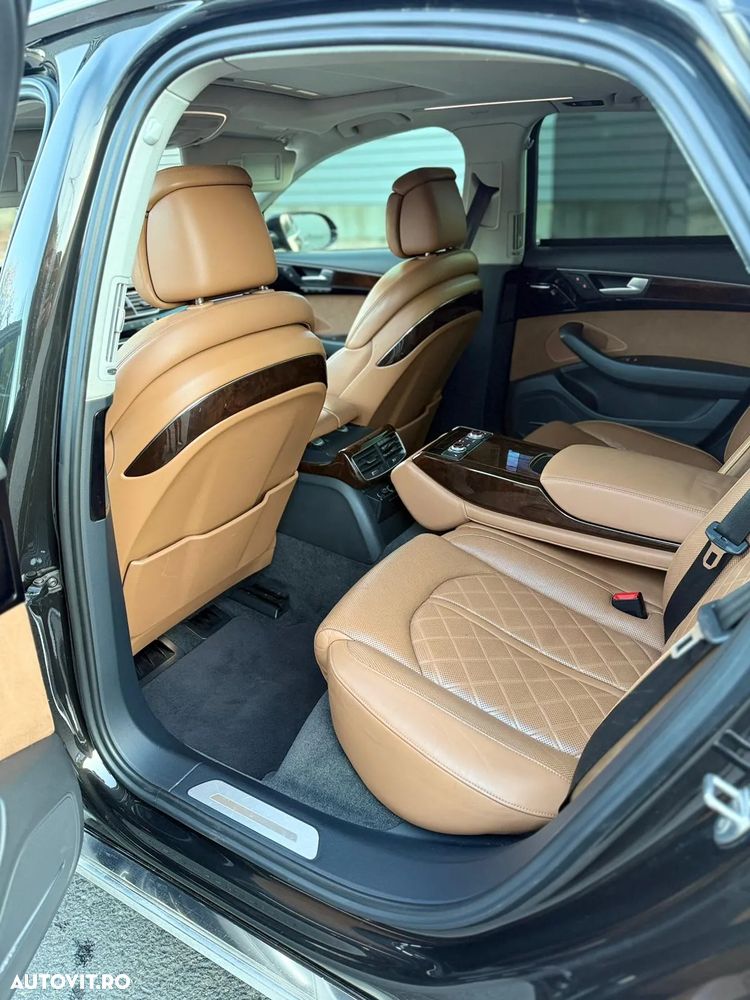 Audi A8 - 5