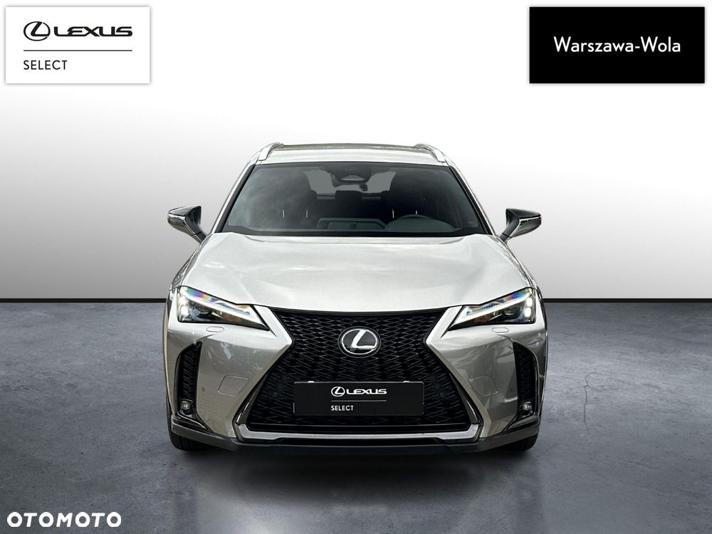 Lexus UX 300h F Sport Design - 8