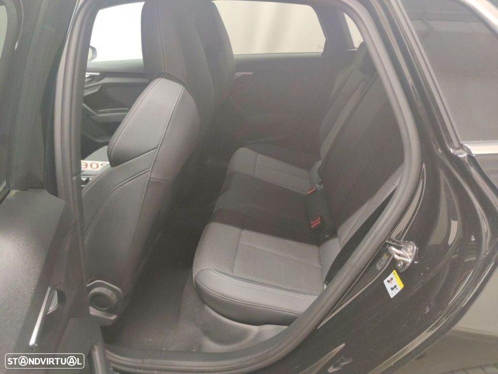 Audi A3 Sportback 40 TFSIe S tronic S line - 9