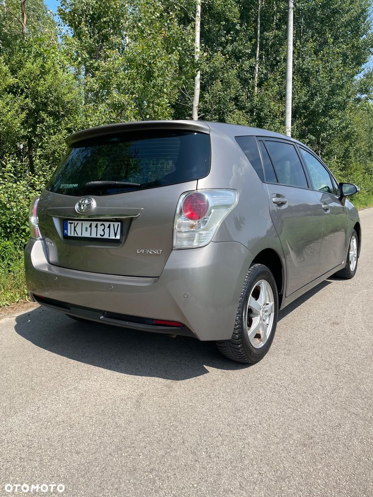 Toyota Verso 1.6 D-4D Active - 3