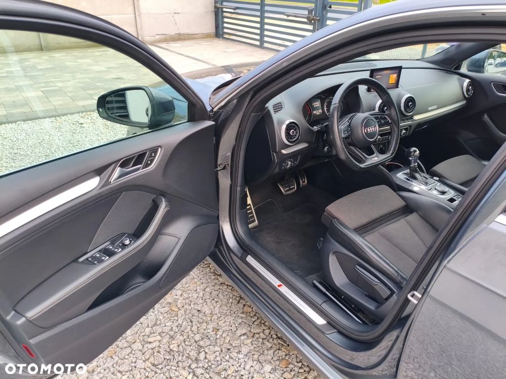Audi A3 Sportback - 12