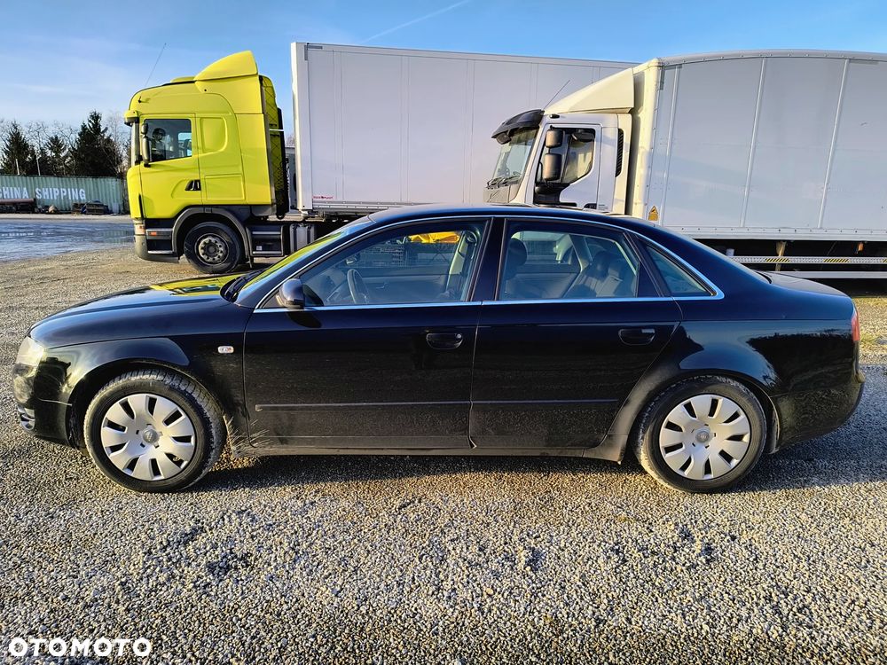 Audi A4 Limousine - 2