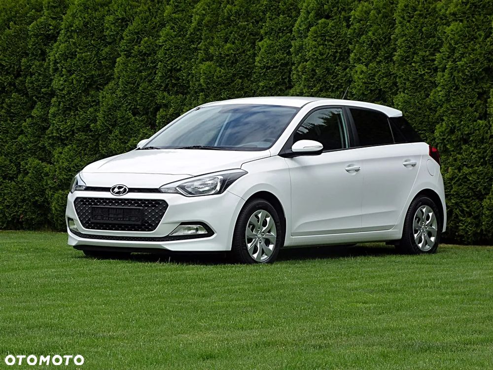 Hyundai i20 1.2 Pure - 15