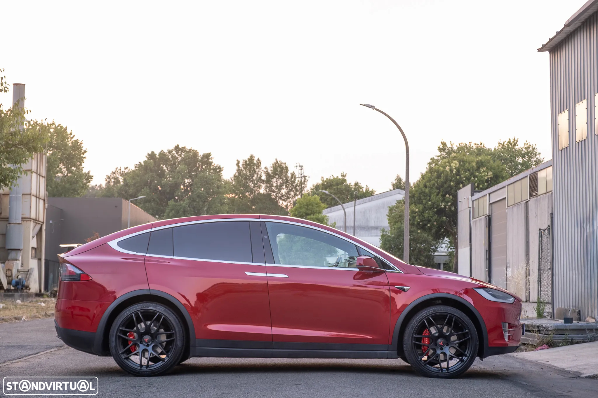 Tesla Model X Ludicrous Performance - 3