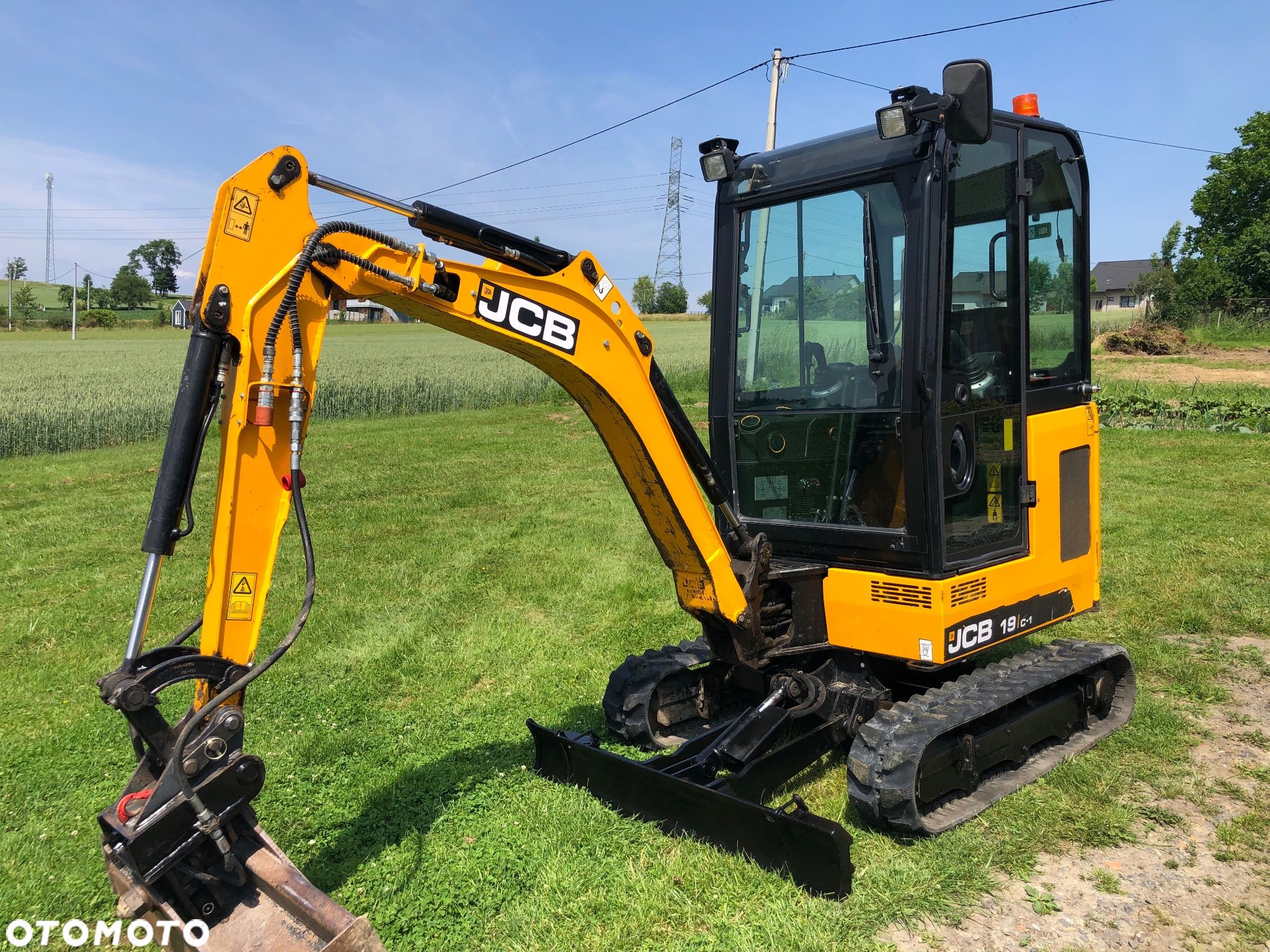 JCB 19C-1 - 1