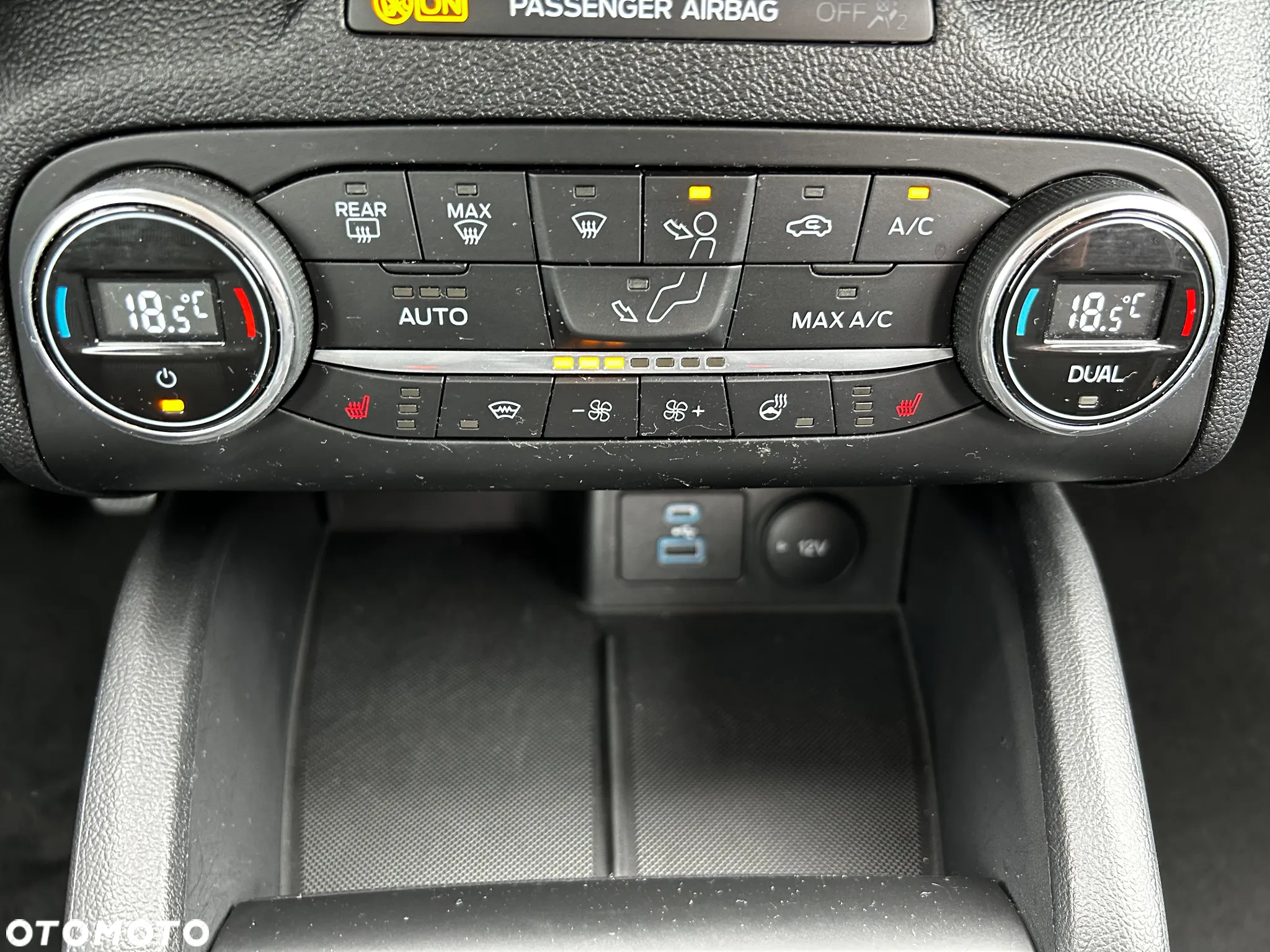 Ford Focus 1.0 EcoBoost Connected - 17