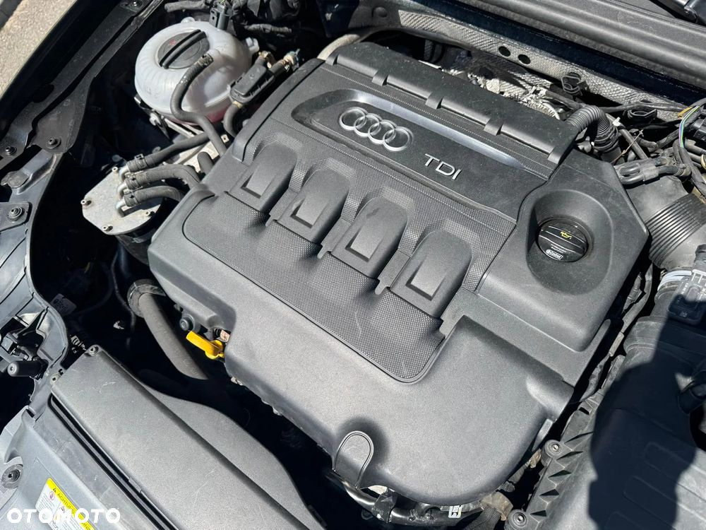 Audi A3 Sportback 1.6 TDI (clean diesel) S line Sportpaket - 21