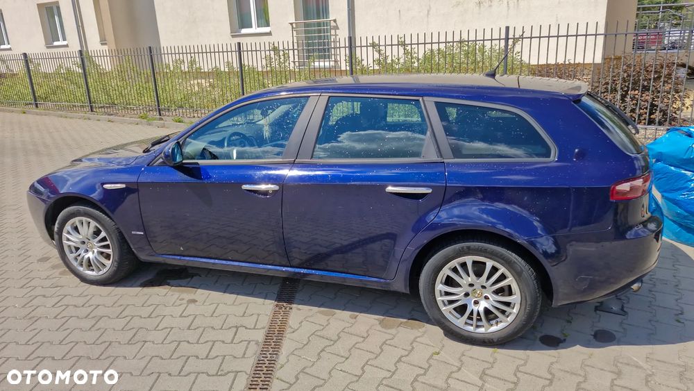 Alfa Romeo 159 2.2JTS Distinctive - 5