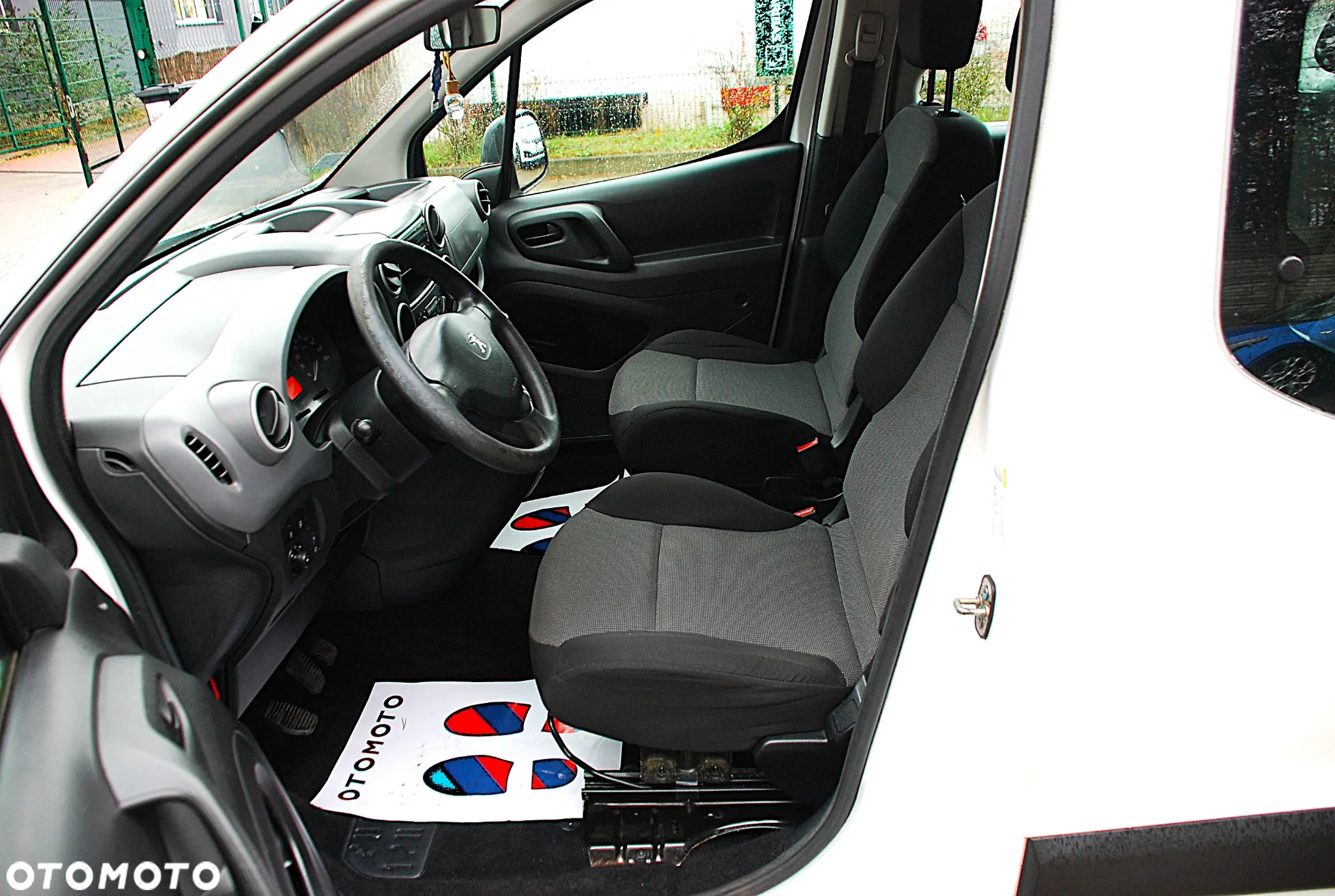 Peugeot Partner 1.6 VTi Access - 26
