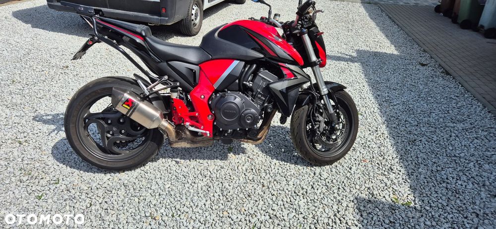 Honda CB - 1
