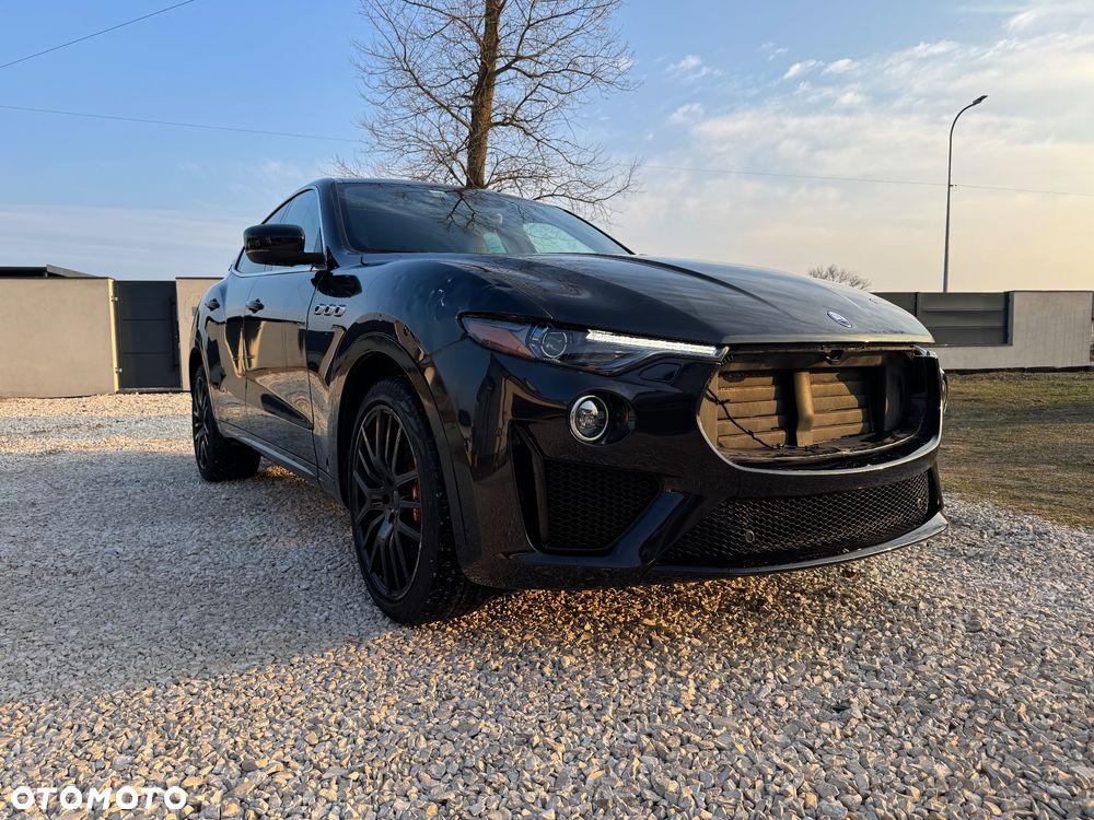 Maserati Levante GTS Q4 - 6