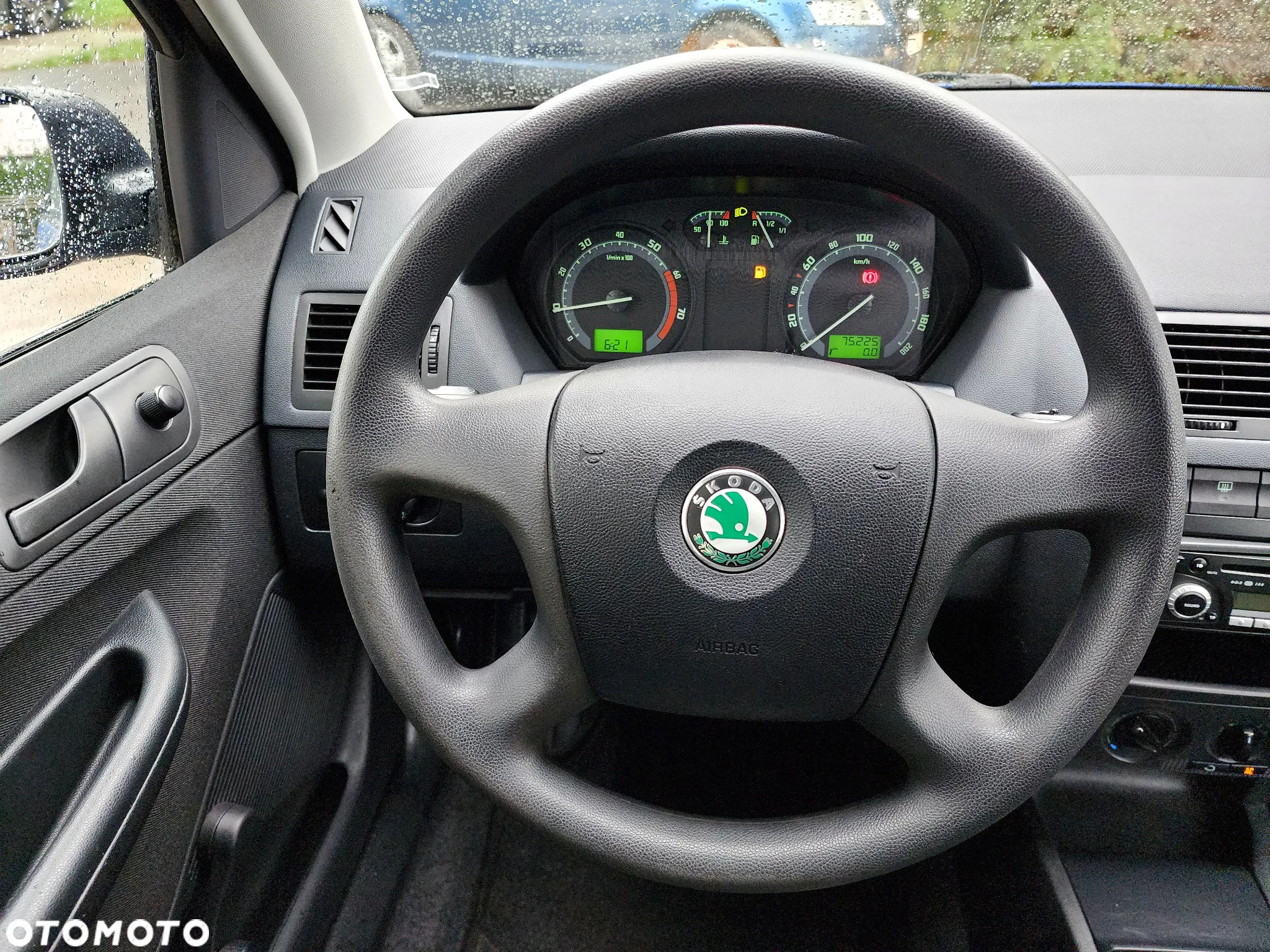 Skoda Fabia 1.2 HTP Cool Edition - 21