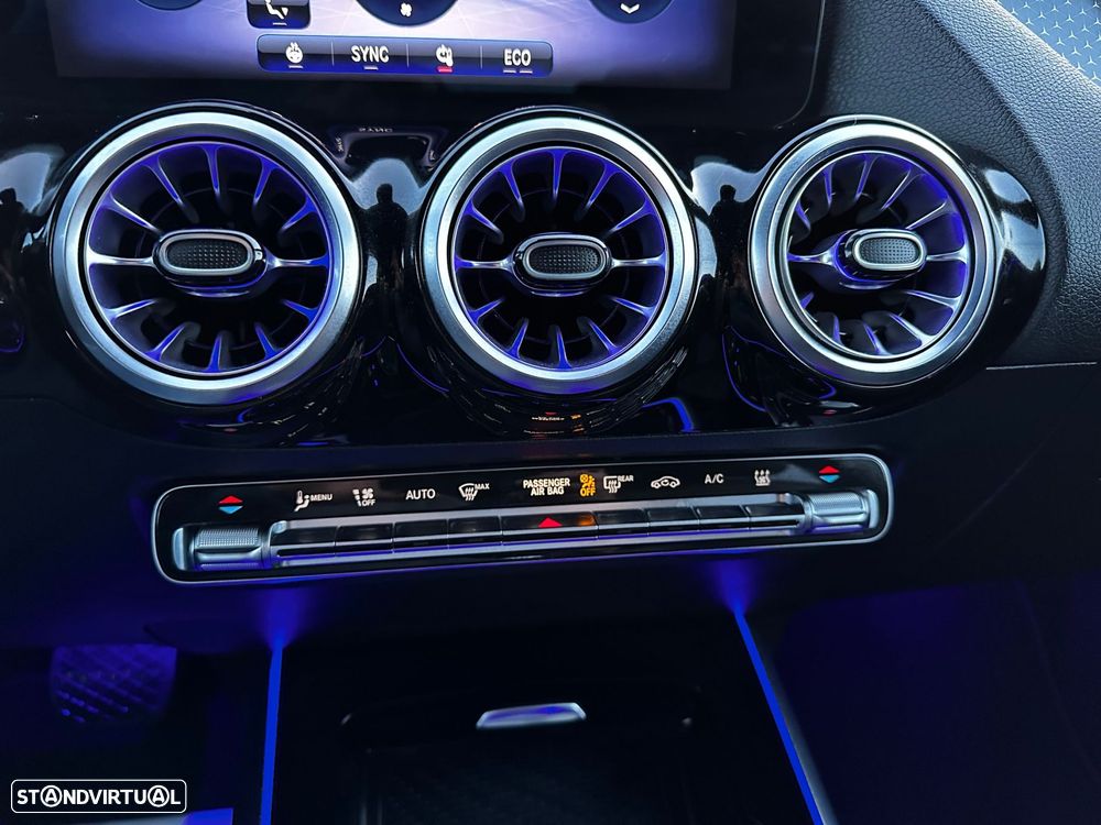 Mercedes-Benz EQA 300 4Matic Progressive - 43