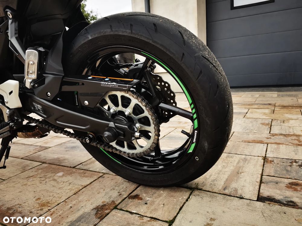 Kawasaki Ninja - 7