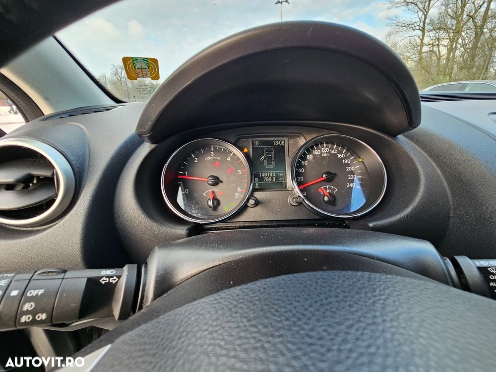 Nissan Qashqai 1.6 DCI TEKNA - 18