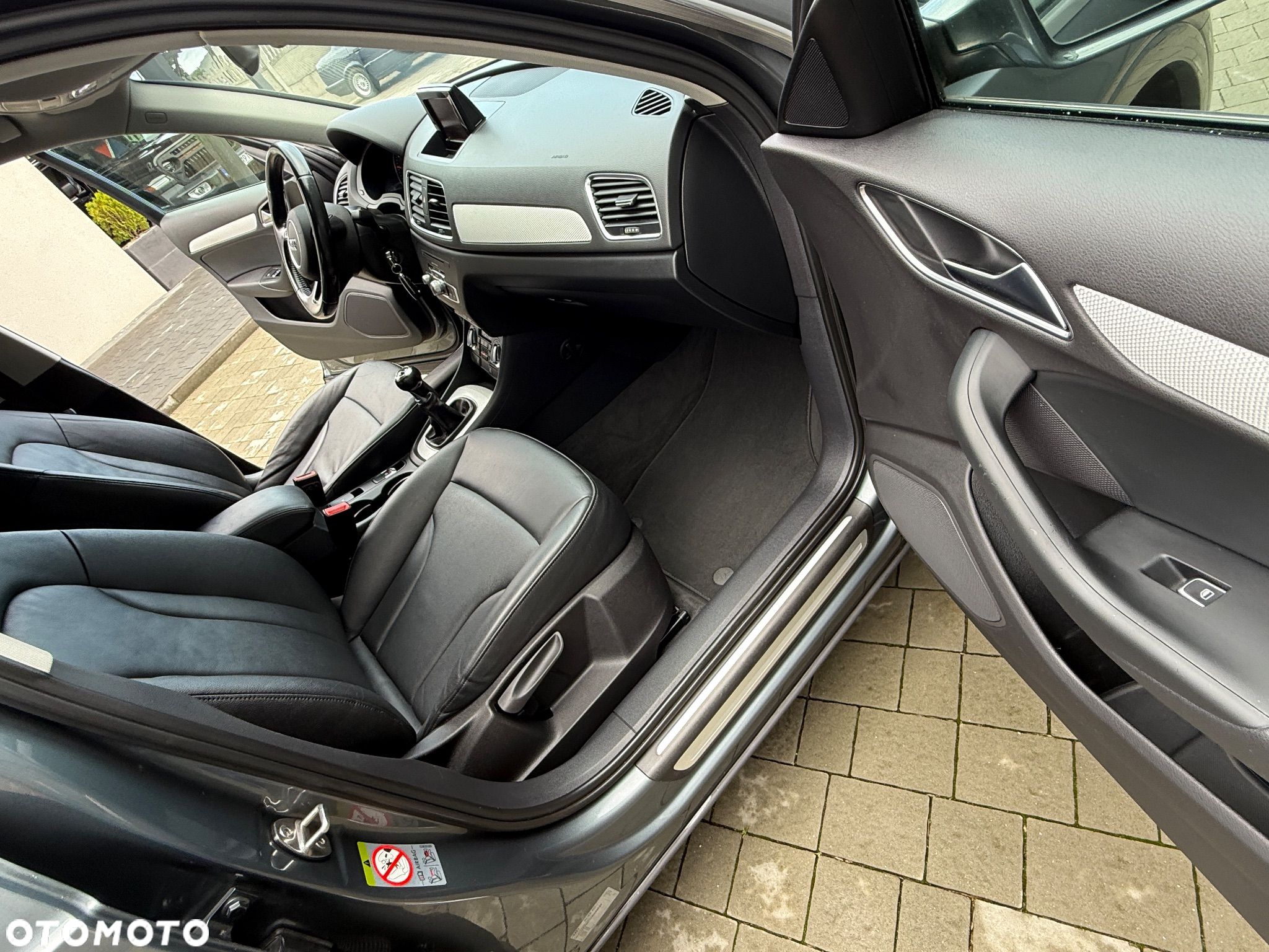 Audi Q3 2.0 TDI Edycja Specjalna - 6