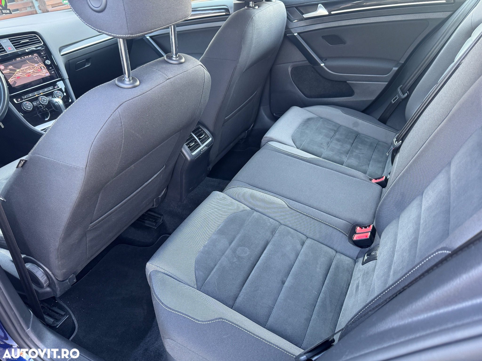 Volkswagen Golf 2.0 TDI DSG Highline - 8