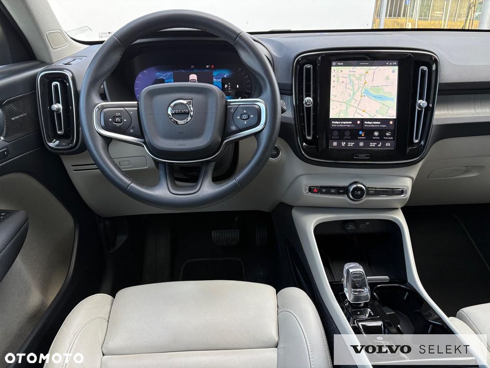 Volvo XC 40 - 18