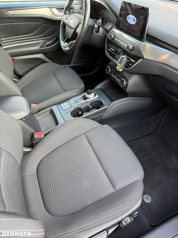 Ford Focus - 10