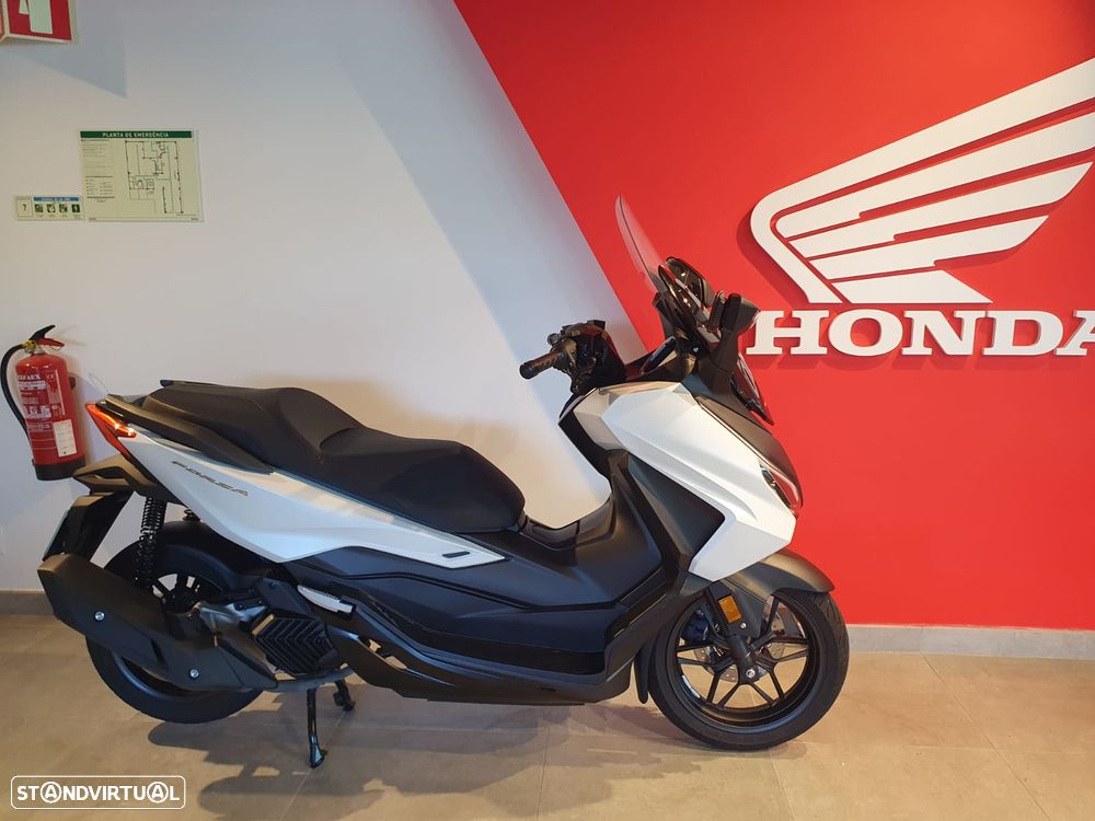 Honda Forza 125 - 1