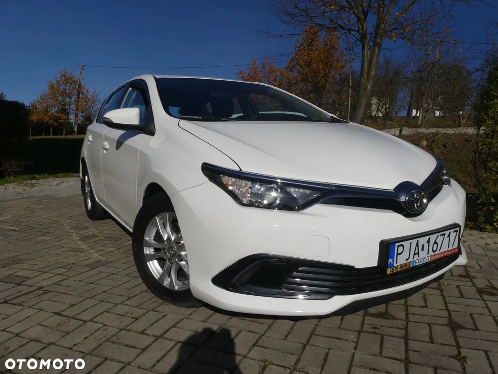 Toyota Auris 1.33 VVT-i Comfort - 2