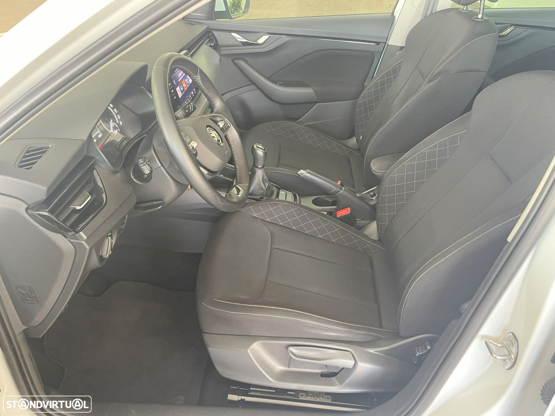 Skoda Kamiq 1.0 TSI Ambition - 17