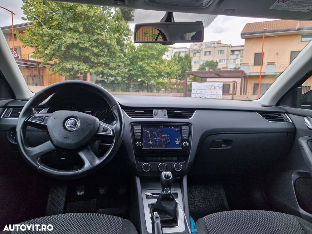 Skoda Octavia - 4