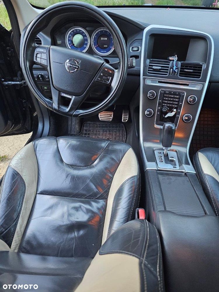 Volvo XC 60 - 12
