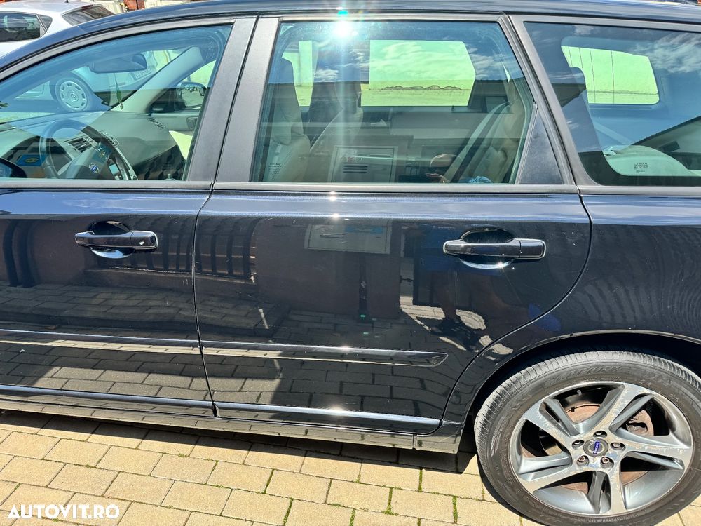 Volvo V50 DRIVe Business Pro Edition - 26
