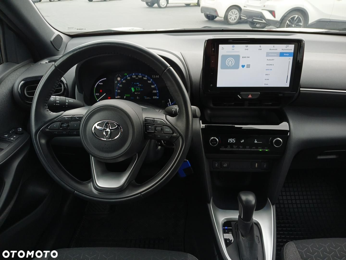 Toyota Yaris Cross - 11