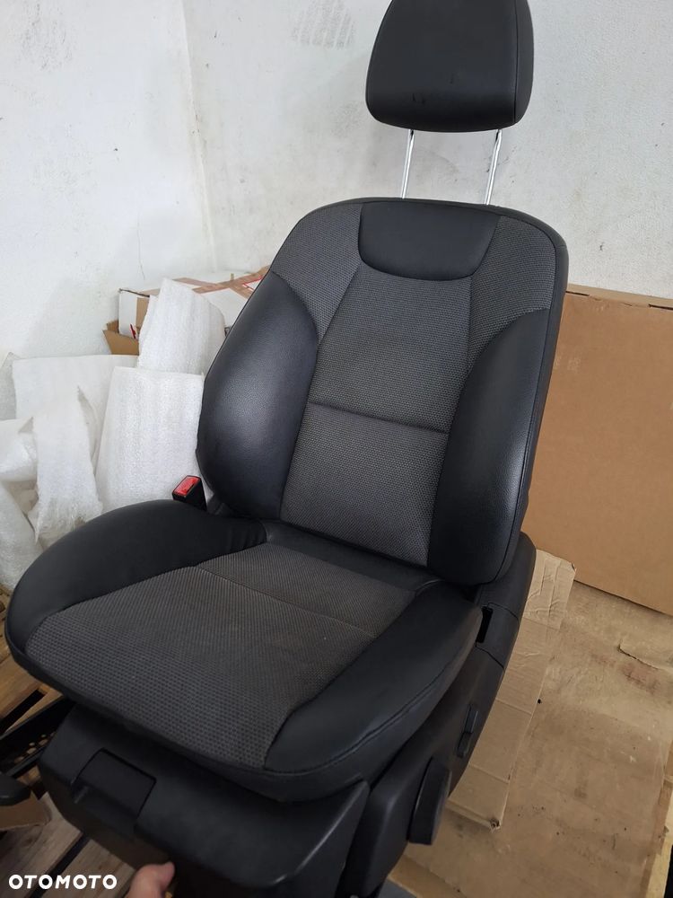 Fotel lewy mercedes c w204 lift orginał,europa - 2