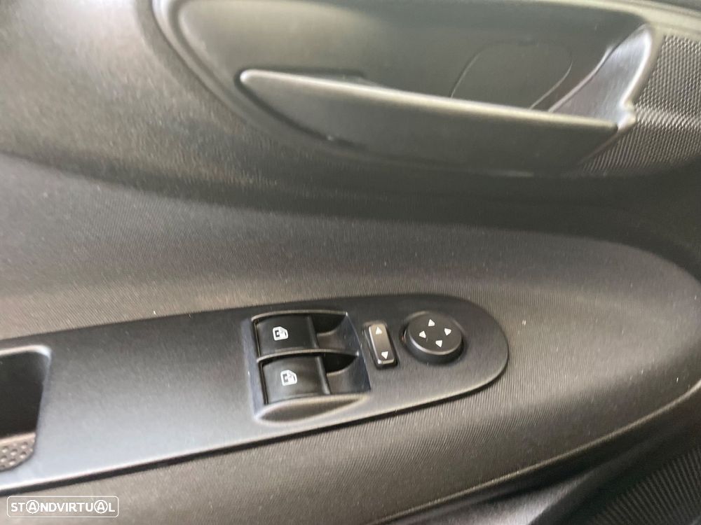 Fiat Punto 1.2 Lounge Start&Stop - 11