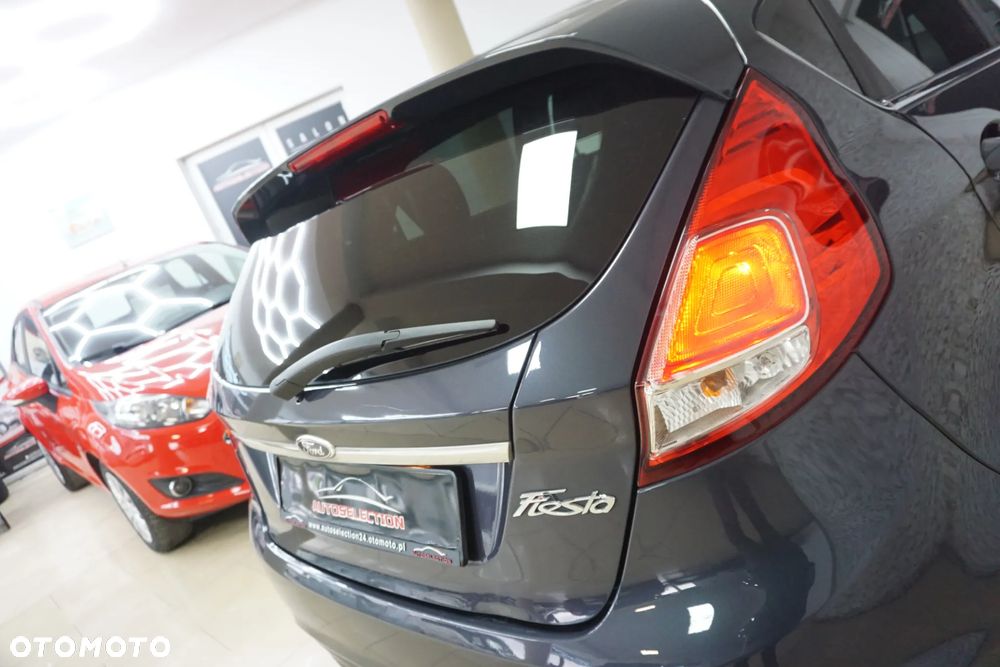 Ford Fiesta 1.4 Trend EU5 - 17