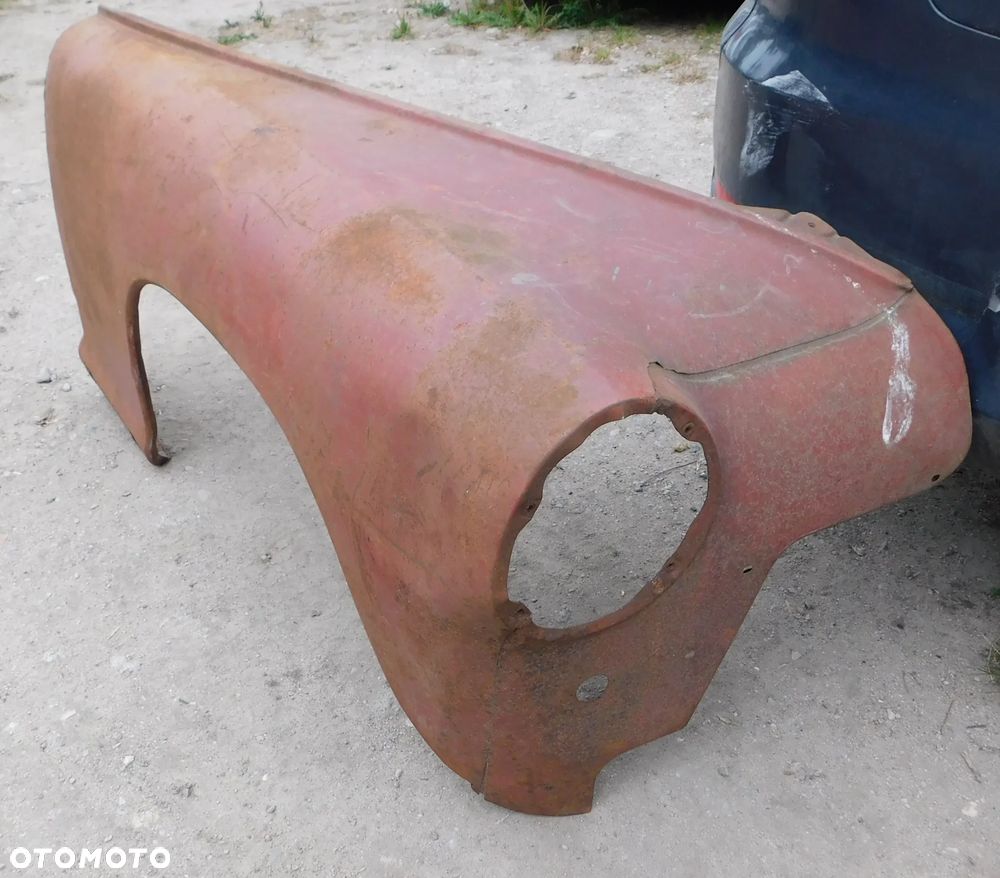 błotnik prawy przód FSO WARSZAWA M20 POBIEDA - 1