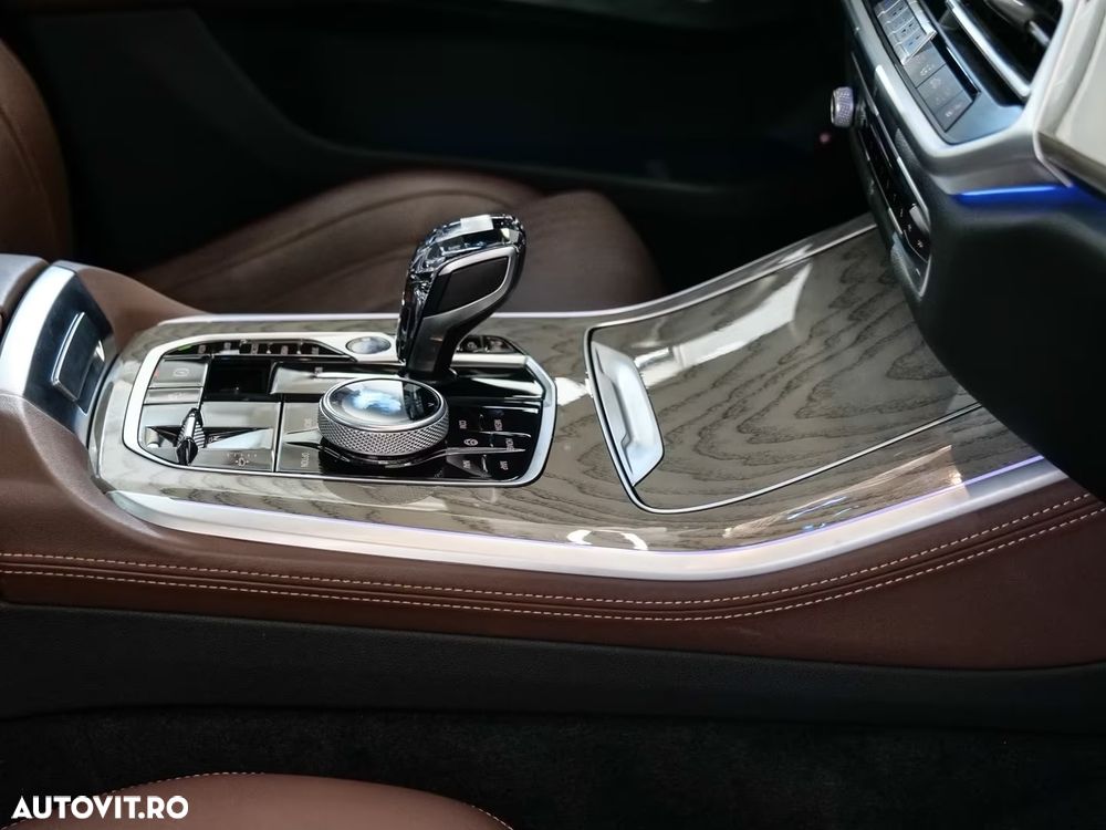 BMW X5 xDrive45e - 18