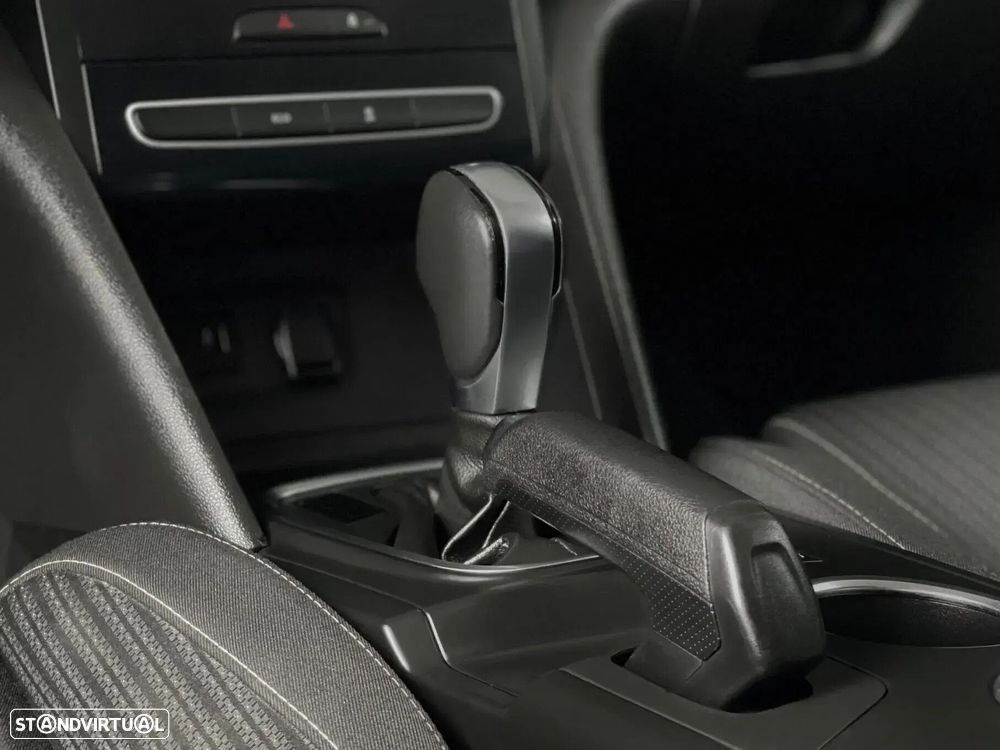 Renault Mégane Sport Tourer - 8