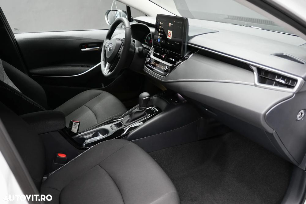 Toyota Corolla 1.8 HSD Dynamic - 10