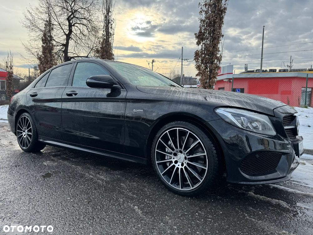Mercedes-Benz Klasa C AMG 43 4-Matic - 3